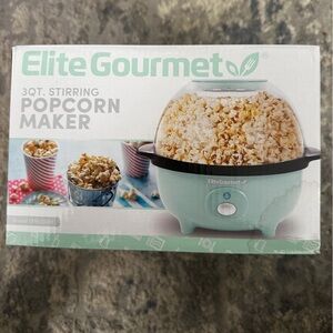Elite Gourmet Popcorn Maker in Mint Green